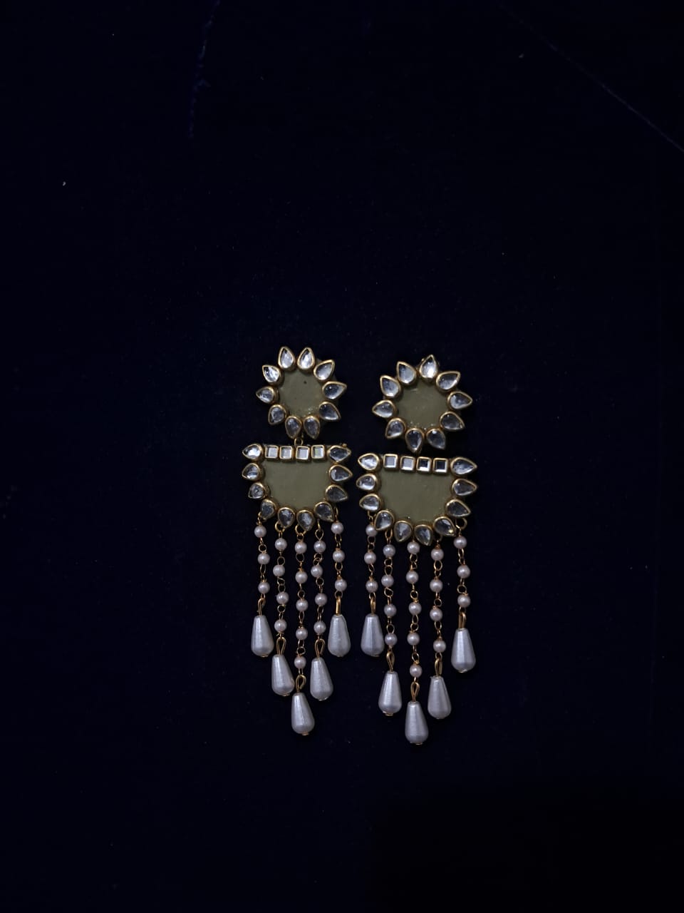 Riwaayat Glow by Velaora Jewels